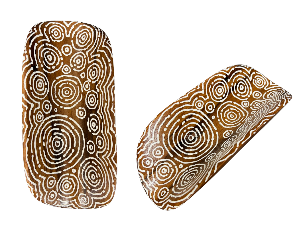 Mara Gali Dhulu Coolamon | Copyright | Leah Brideson Mara Gali Dhulu Coolamon | Copyright | Leah Brideson